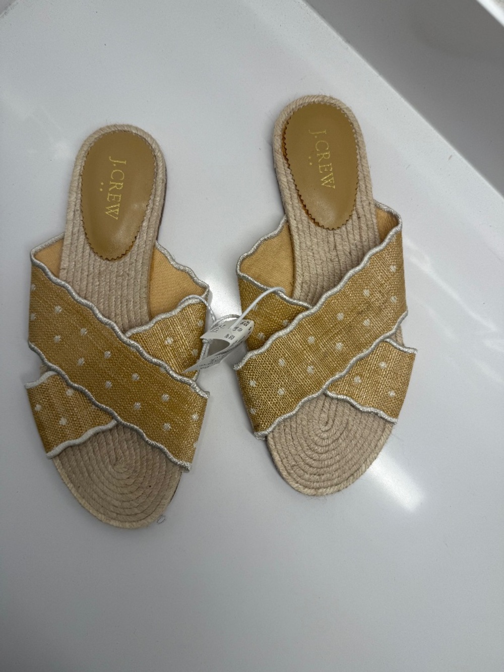 J CREW - FLAT SANDALS - J CREW SCALLOPED POLKA DOT Slide. It features crisscross